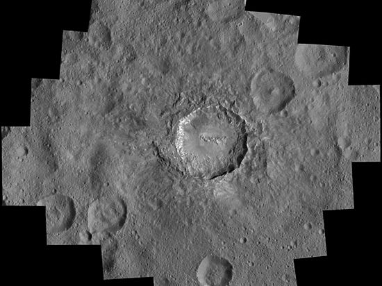 Эти кратеры помогут понять, как сформировалась кора карликовой планеты