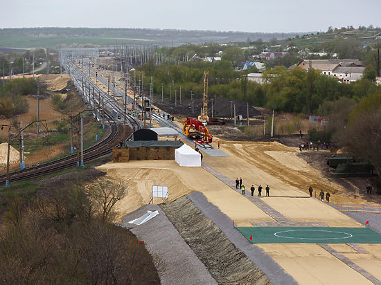 Руководство Минобороны РФ дало старт строительству участка в Воронежской области