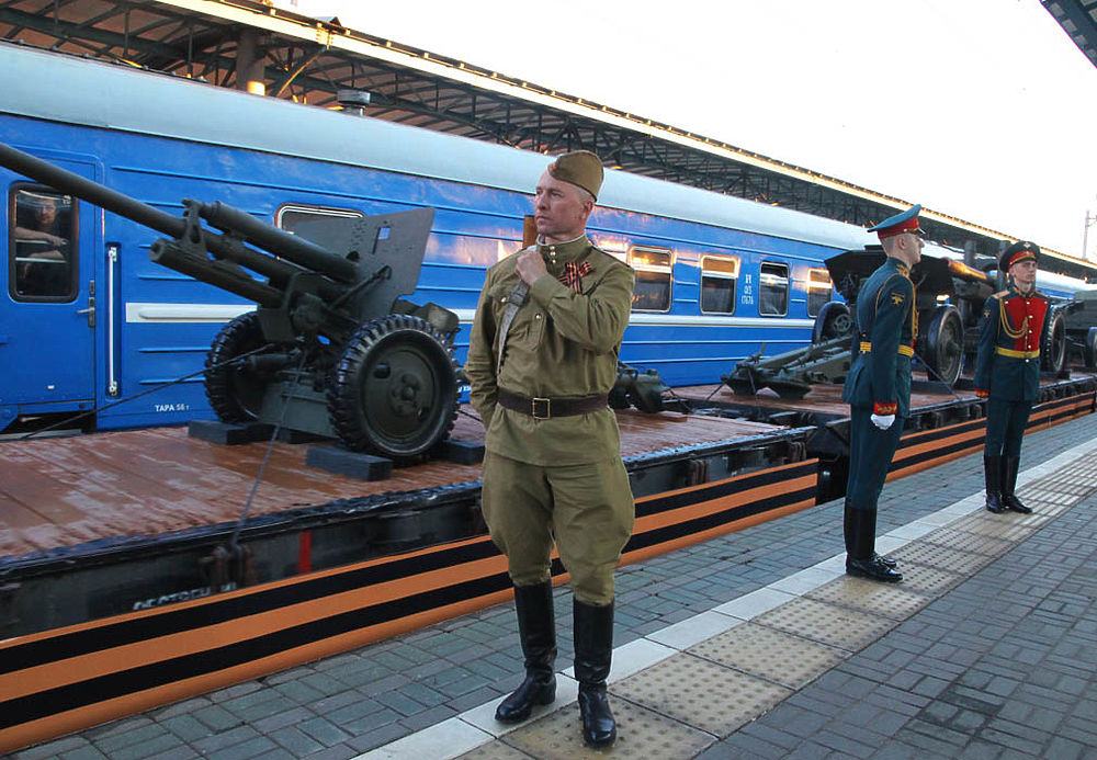 В Москве стартовала акция «Агитпоезд - Армия Победы»