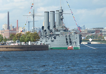Министерство обороны считает возможным проведение "тематических" вечеринок на борту легендарного крейсера "Аврора" после его реставрации