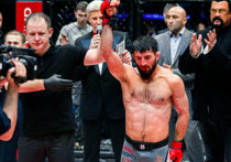 Известный боец смешанного стиля Расул Мирзаев продолжает готовиться к турниру FIGHT NIGHTS Global 50, который пройдет 17 июня в Санкт-Петербурге
