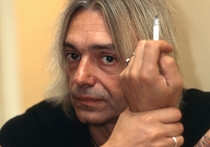 Легендарный рок-музыкант Константин Кинчев не на шутку перепугал своих поклонников — в преддверие майских праздников попал в реанимацию с инфарктом