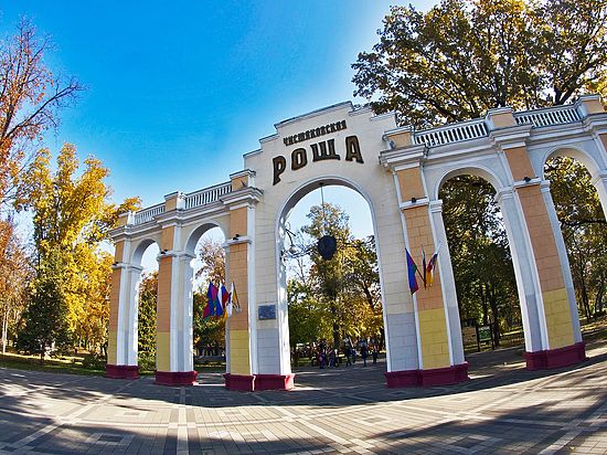  В суде  оспаривается  решение  о строительстве жилых домов на территории Рождественского парка