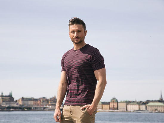 В Стокгольме певец сел на диету и поставил психологическую защиту от недоброжелателей