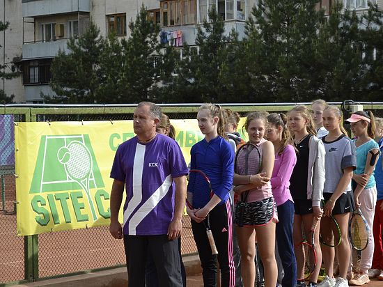 В Симферополе стартовало Первенство России по теннису среди спортсменов до 15 лет
