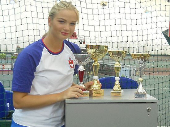 Пермская теннисистка Софья Плотникова  привезла с первенства Европы три «золота» и «серебро»