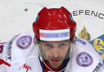 Сборная России завершила поход за «золотом» на домашнем чемпионате мира по хоккею, уступив команде Финляндии в полуфинале — 1:3