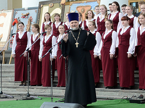 Более 600 человек в Кирове приняли участие в праздновании Дня славянской письменности