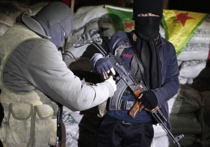 «Демократические силы Сирии» (SDF) – военная организация, состоящая преимущественно из курдских ополченцев, – продолжает успешное наступление на северо-восточные пригороды сирийской Ракки, которую часто называют одной из столиц «Исламского государства» (ИГ, ИГИЛ; группировка признана в РФ террористической и запрещена)