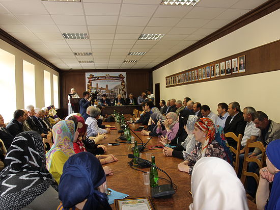 Ассоциация аварских газет организовала пресс-тур в Шамильском районе Республики Дагестан, приуроченный к 85-летнему юбилею муниципальной газеты «Цолъи»