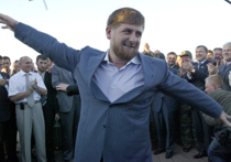 Питерцы бурно отреагировали на решение городской топонимической комиссии о присвоении мосту через Дудергофский канал имени первого президента Чечни — Ахмада Кадырова
