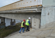 Мост через Нару на улице Оборонной закроют на капитальный ремонт — об этом было заявлено на оперативном совещании в городской администрации 26 мая