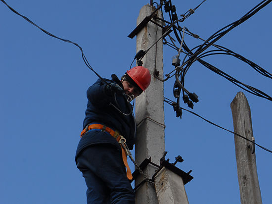 Власти предлагают неосуществимые решения проблем с электричеством в СНТ