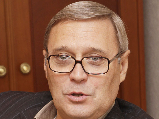 Касьянов и Яшин не смогли договориться о предвыборной тройке
