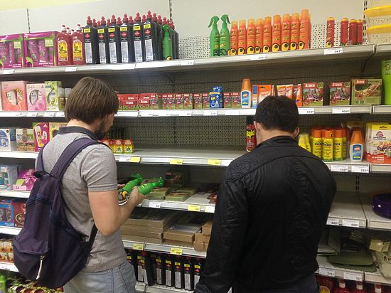 Мэр Уфы Ирек Ялалов в очередной раз признал неготовность служб к нашествию насекомых