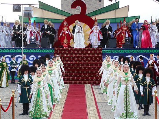 Трудолюбивому многонациональному народу региона по силам решение всех стоящих перед ним задач

