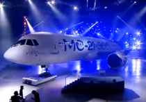 На видеохостинге Youtube появилась видеозапись презентации нового российского пассажирского авиалайнера МС-21