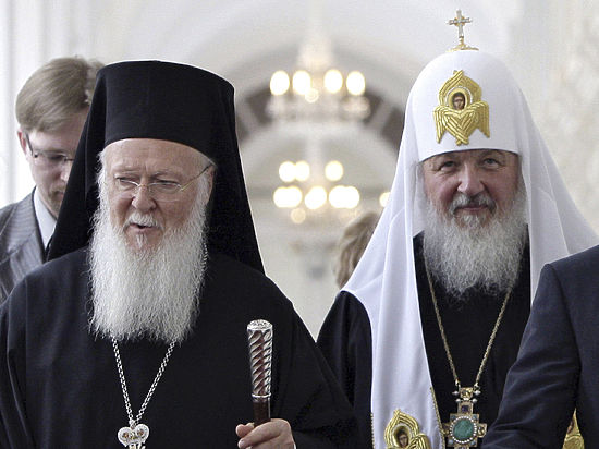 Украинская православная церковь может стать константинопольской