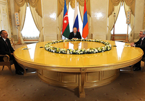 Лидеры Армении и Азербайджана прибыли на переговоры в Санкт-Петербург с закрытым забралом