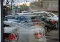 Новый вид парковок заработает в столице с 1 июля: оплачивать на них автолюбители станут не час, а сразу месяц стоянки