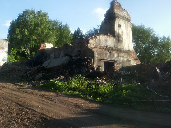 Наследие Демидовых пилят на металлолом. Поселок на Урале поставлен на грань выживания: «Мало никому не покажется»