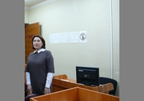 Тлеющий конфликт между главой министерства Ниной Суслоновой и главным врачом Зоей Нерадовской разрешился 22 июня увольнением последней