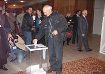 В воскресенье, 10 июля, Абхазия определяла свое отношение к досрочным выборам президента