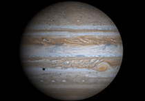 Недавно в интернете был опубликован снимок Юпитера и большинства его крупнейших спутников, сделанный космическим зондом Юнона, который недавно достиг орбиты газового гиганта