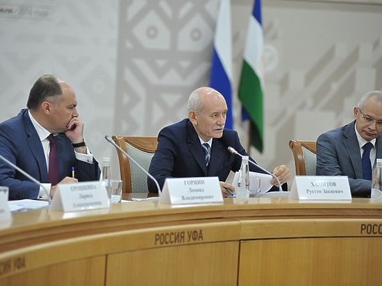 Глава Башкирии Рустэм Хамитов выступил на всероссийском семинаре-совещании руководителей финансовых органов регионов страны