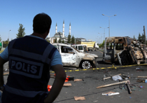 Турция двинулась по пути внутриполитических ужесточений после неудачной попытки военного переворота в ночь на 16 июля, в результате которой погибли около 300 человек