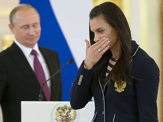 На встрече президента с олимпийской сборной «счастливчики» старались не встречаться глазами с «несчастливцами»