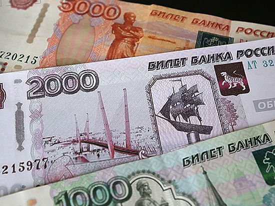 Закончился первый этап голосования за рисунок на банкнотах в 200 и 2000 рублей