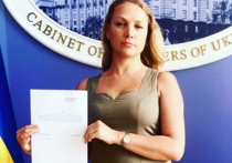Заместитель министра инфорполитики Украины Татьяна Попова написала заявление об уходе из-за постоянных угроз убийством, которые она получает по телефону и в Интернете