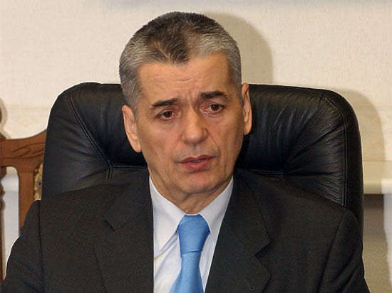 Среди предложений - строительство в округе детских садов и поликлиники, а также блокирование коммерческой застройки у Химкинского водохранилища