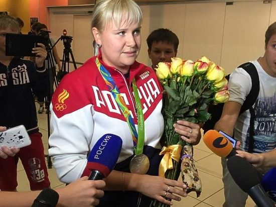В Екатеринбург вернулись олимпийские призеры Рио-2016