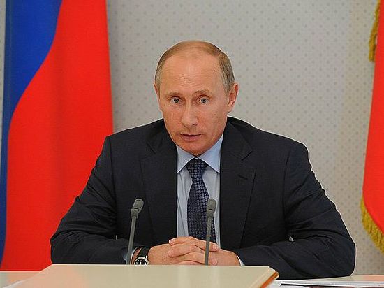 Владимир Путин считает «Единую Россию» центром притяжения позитивных сил