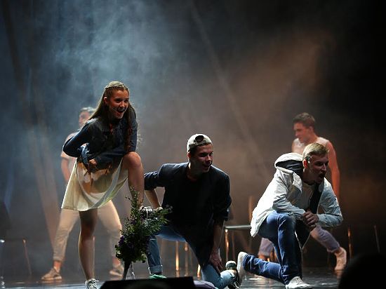 В Геликон-опере показали премьеру «Фантазеров XXI» 
в исполнении труппы NuclearKids