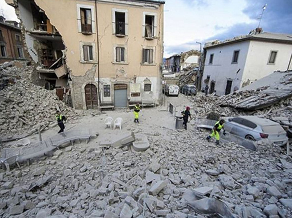 Землетрясение в Италии стало апокалипсисом для старинного города Аматриче