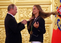 В четверг интернет кишит обсуждениями «горячей» новости: победители Олимпийских игр в Рио-де-Жанейро из России получили в подарок от Владимира Путина новенькие BMW
