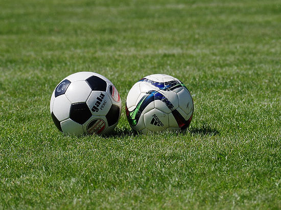 Команда Луческу угодила в квартет D, «быки» - I