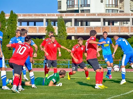 Футбол в Крыму: анонс 2-го тура Премьер-лиги КФС