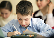 Перевести детей на дистанционное обучение всерьез решили в московских школах