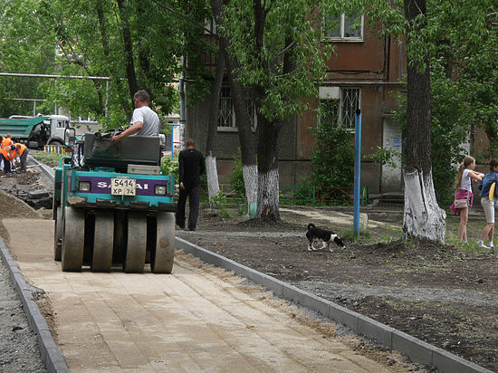 В Челябинске ведется благоустройство территорий в рамках проекта «Реальные дела»