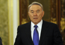 По данным источника в казахстанском правительстве глава страны Нурсултан Назарбаев готовится экстренно вылететь в Узбекистан