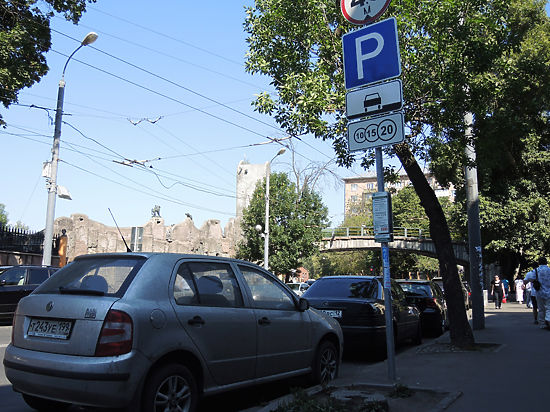Автовладельцы одобряют действия партии и рекомендуют всем москвичам идти на выборы

