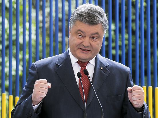 Президент  Порошенко уже распорядился проинформировать об этом Москву