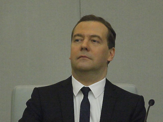 Пресс-секретарь российского премьера заверила, что у Медведева нет в собственности столь дорогой недвижимости