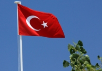 С 21 июля, сроком на девяносто дней, в Турецкой Республике введен режим чрезвычайного положения, впервые в истории в масштабе всей страны