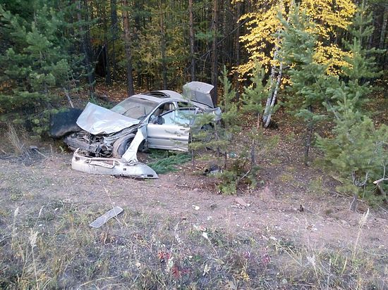 В Братском районе водитель Volvo погиб при опрокидывании автомобиля в кювет