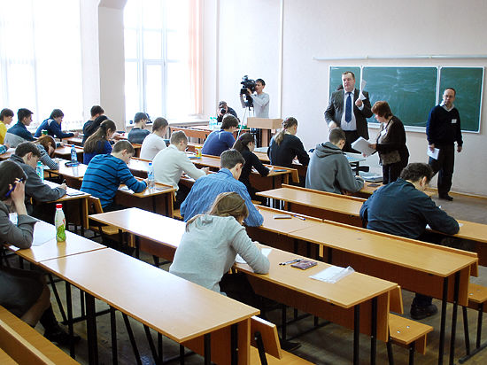 На минувшей неделе для школьников, студентов и преподавателей начался новый учебный год под руководством нового министра образования России Ольги Васильевой.
